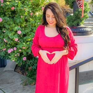 Meet your Posher, Elaine